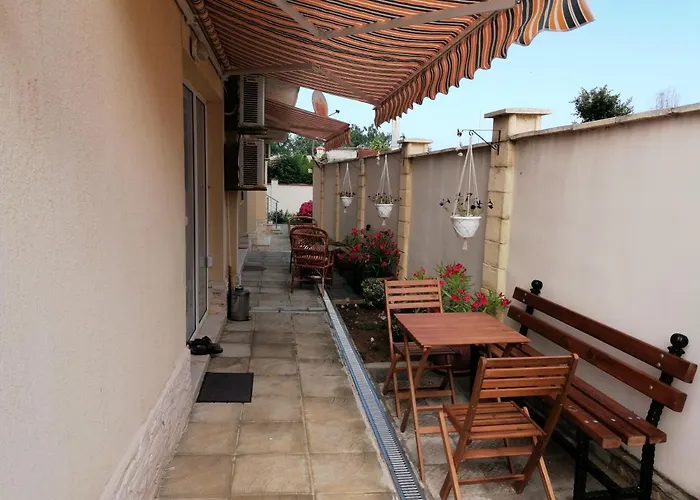 Апартамент Sunny House Byala *