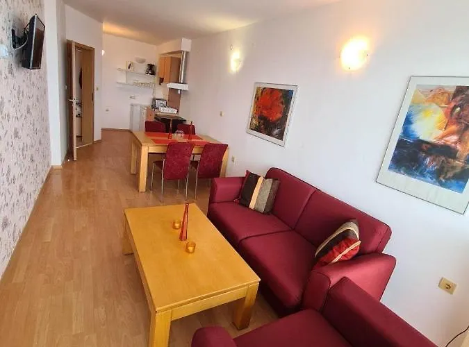 Апартамент Sunny House Byala