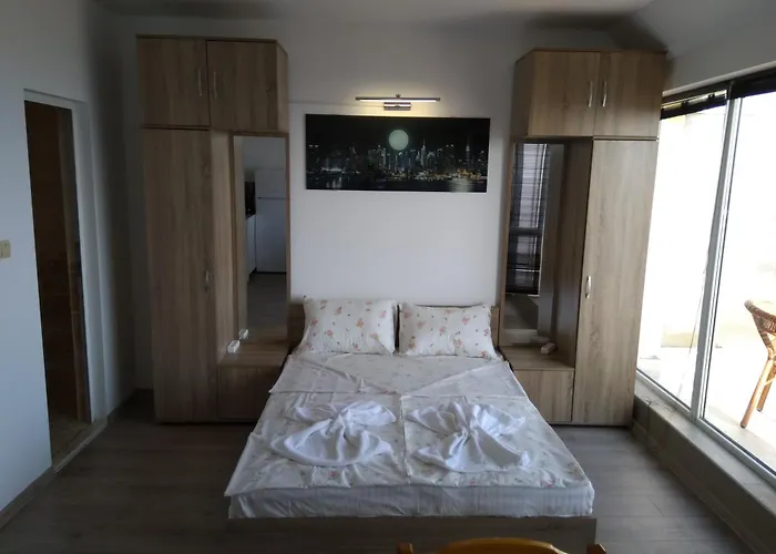 Sunny House Byala Апартамент *