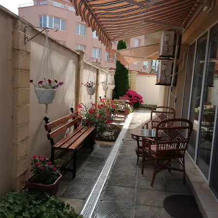 Sunny House Byala شقة *