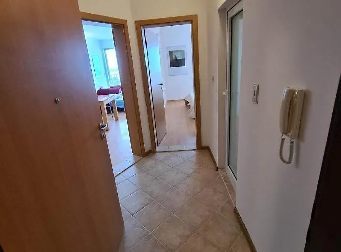 Sunny House Byala Appartamento